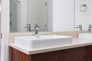 Bathroom Mirror Lighting: Tips and Tricks