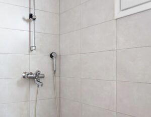 Top Benefits of Corner Shower Kits