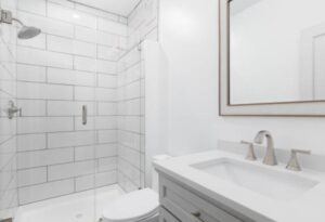 Benefits of Installing Bath Enclosures Today