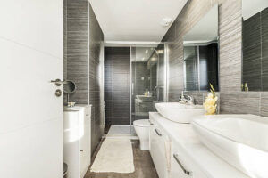 Frameless Shower Door Styles: Sliding vs Hinged vs Walk-in